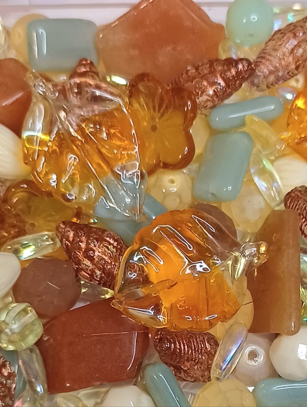 Mixed loose beads for jewelry making 100pcs+ - Picture 2 of 3